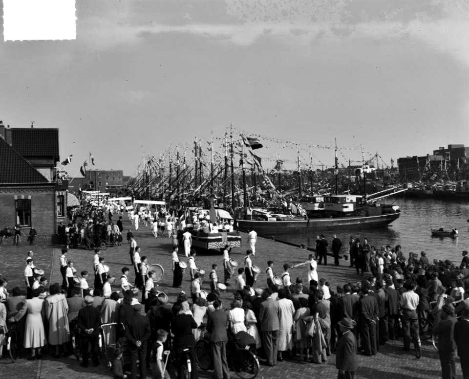Vlaggetjesdag 1951 IJmuiden, Bestanddeelnr 904-5794