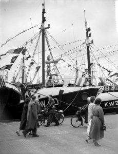 Vlaggetjesdag 1958 in Scheveningen, Katwijkse vloot, Bestanddeelnr 909-5663