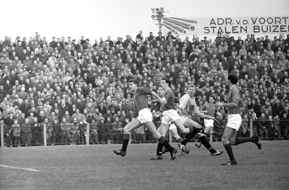 Voetbal ADO tegen Volewijckers, Bestanddeelnr 913-5316