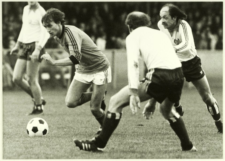 Voetbal - Koninklijke Haarlemse Football Club. NL-HlmNHA 5400465787