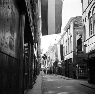 Vlaggen in de Deventer binnenstad, Bestanddeelnr 900-2469