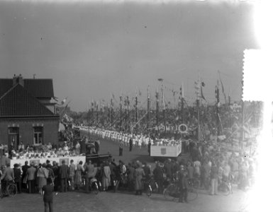 Vlaggetjesdag IJmuiden, Bestanddeelnr 905-1162 photo