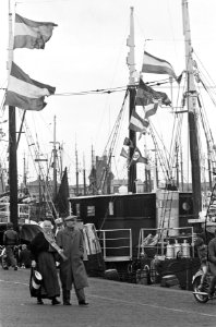 Vlaggetjesdag in Scheveningen, Bestanddeelnr 913-9400