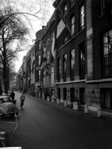 Vlaggen halfstok in Amsterdam bij overlijden Churchill, Bestanddeelnr 917-3711