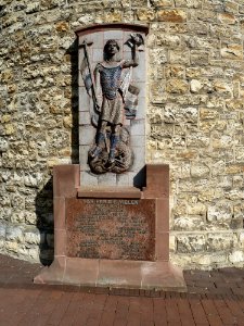 Voerendaal-Verzetsmonument bij de kerk (1)