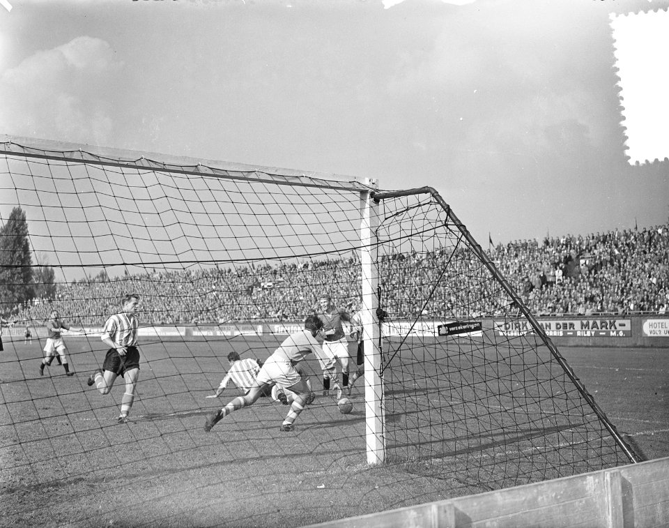 Voetbal Ajax tegen Sparta 1-1, spelmoment, Bestanddeelnr 907-3607