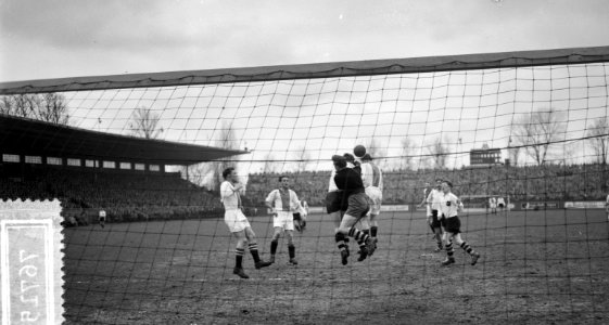 Voetbal Ajax tegen NAC 0-2 Spelmoment, Bestanddeelnr 907-6715