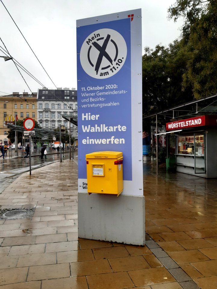 Wiener Gemeinderatswahl 2020 Briefwahlpostkasten