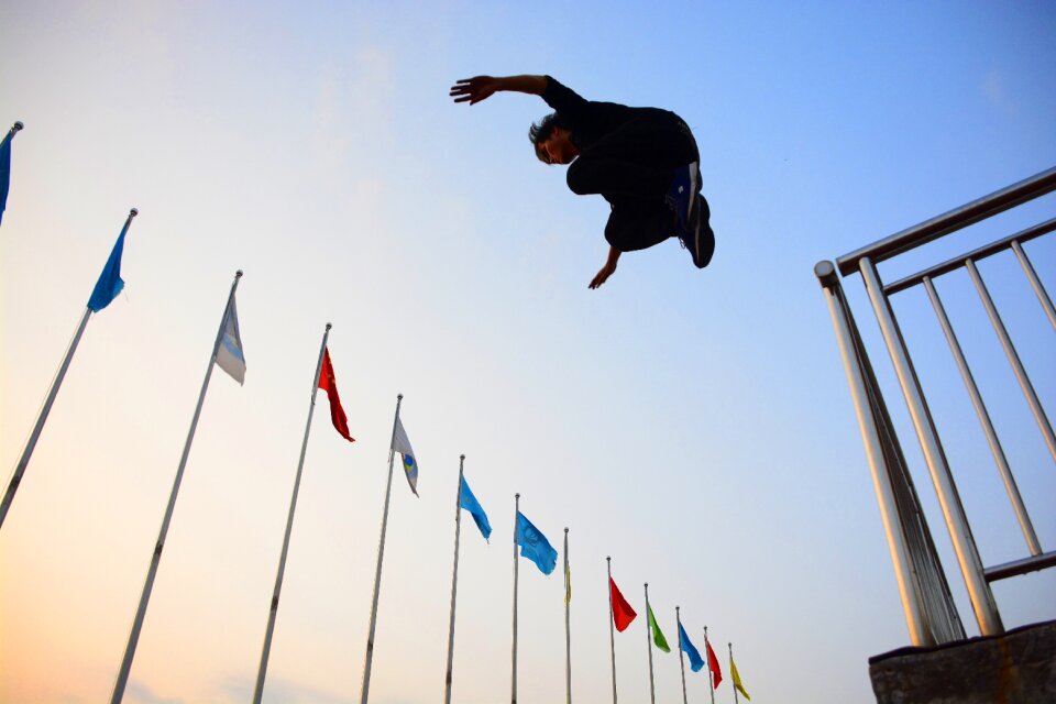 People sports free