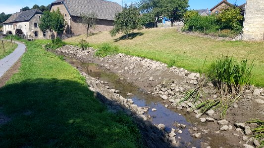 Wijlre-Geul bij Molen van Otten met onderhoudswerkzaamheden (3)