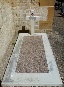 Wignicourt (Ardennes) tombe de guerre