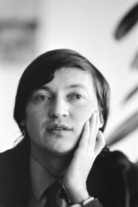 Wijk aan Zee persconferentie oudwereldkampioen schaken Karpov, koppen, Bestanddeelnr 934-1706
