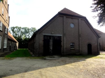 Wijchen Rijksmonument 523601 Vormerseweg 12 graan en wagenschuur
