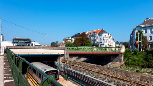 Wien 14 Baumgartenbrücke a