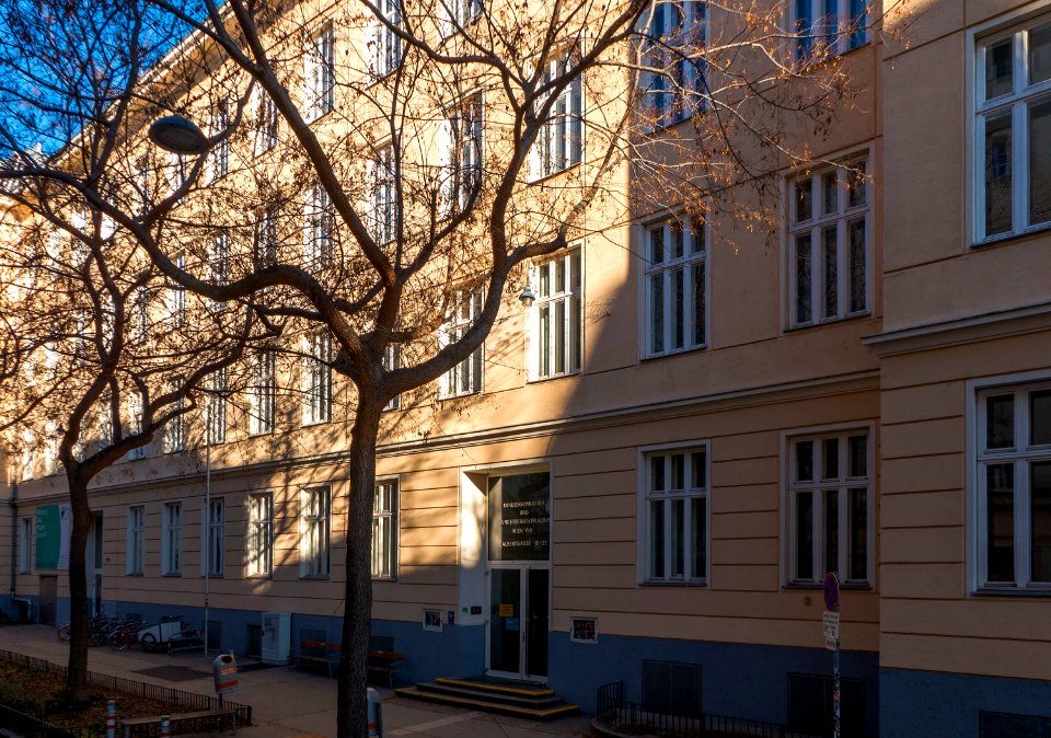 Wien 08 BGRG 8 Albertgasse a