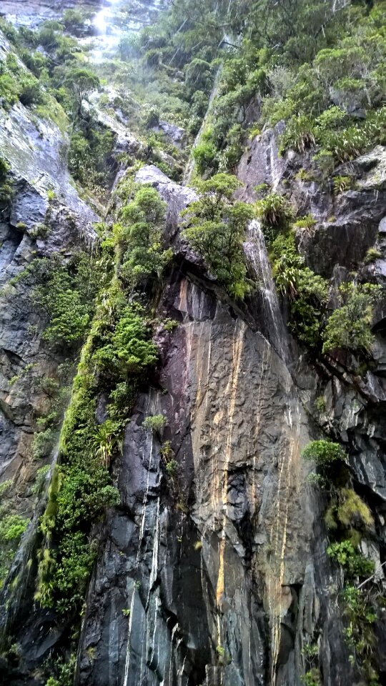 Mountains new zealand rock page