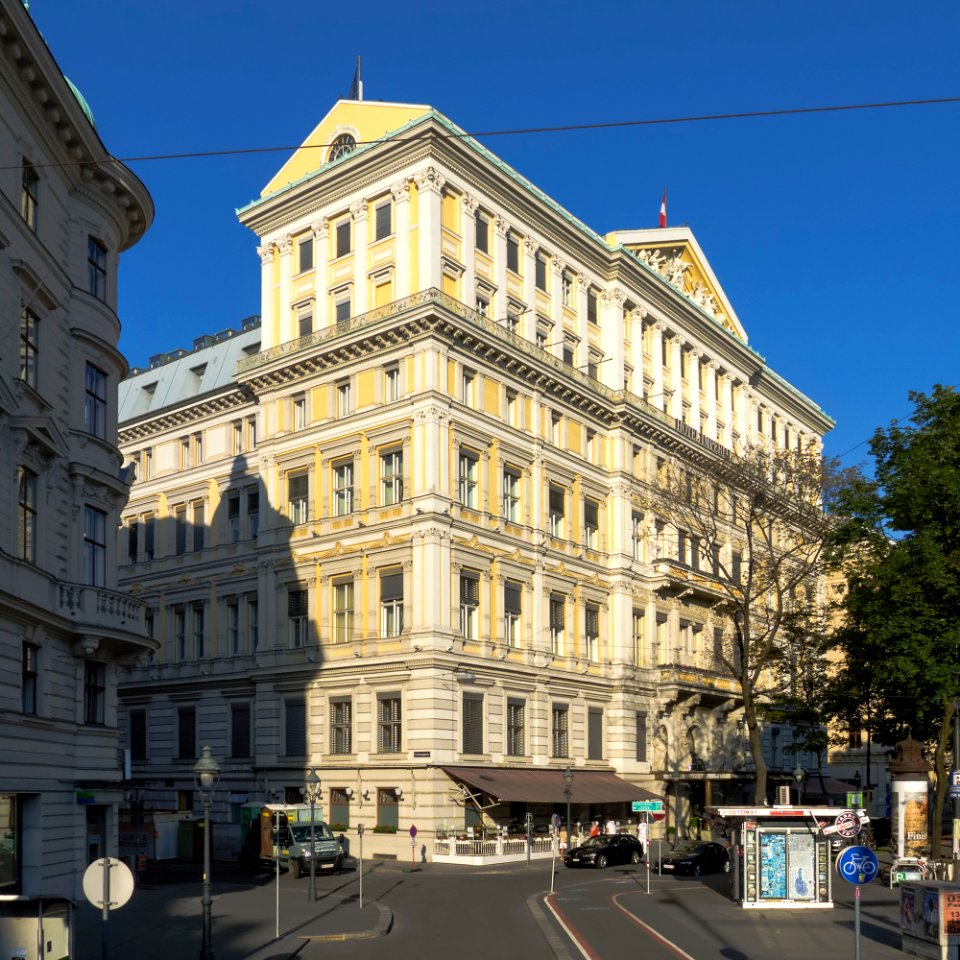 Wien 01 Hotel Imperial a