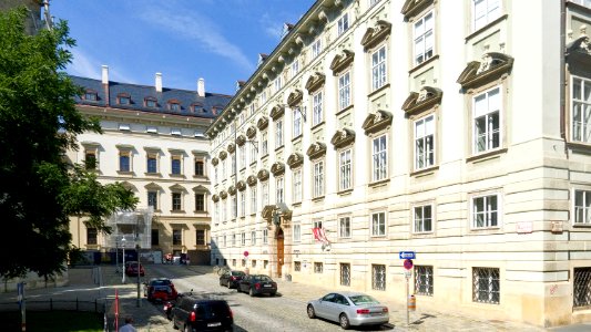 Wien 01 Minoritenplatz a