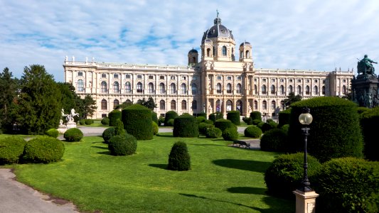 Wien 01 Maria-Theresien-Park a