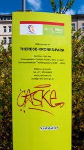 Wien 02 Therese-Krones-Park b