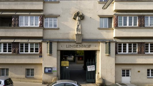 Wien 18 Lindenhof c