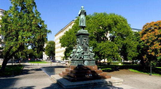 Wien 01 Schillerplatz b