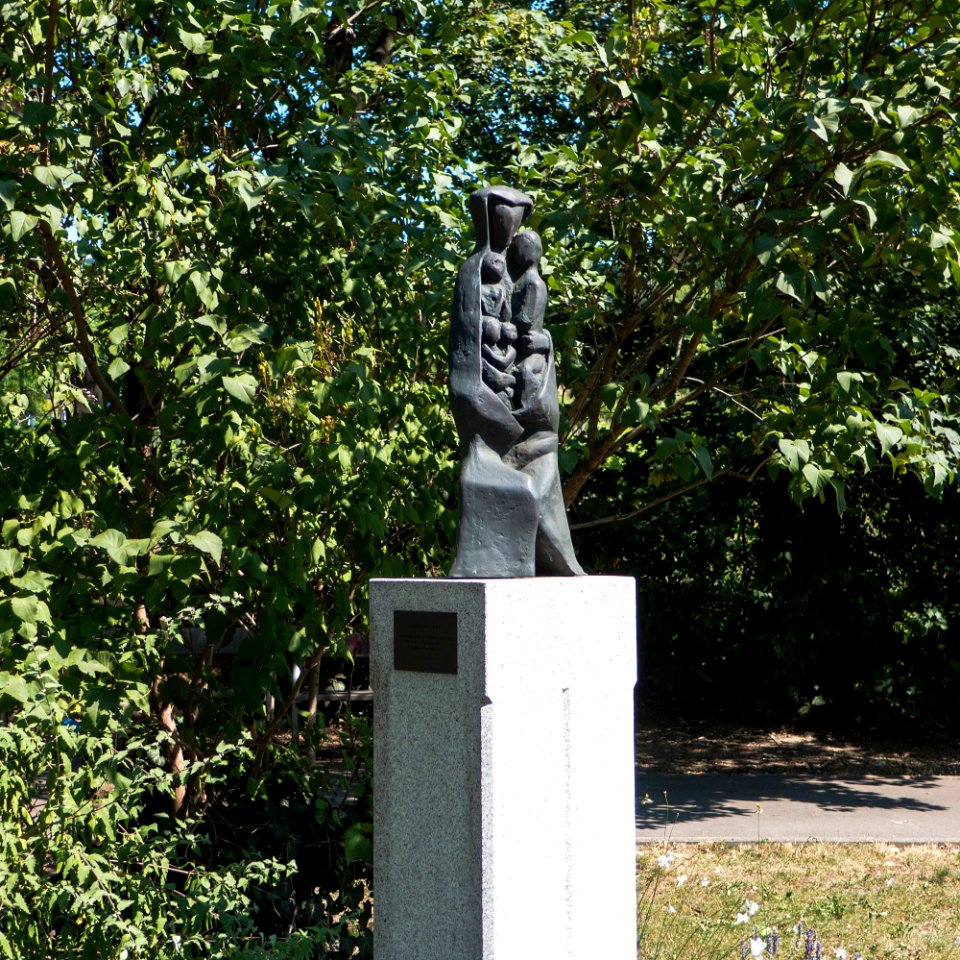 Wien 17 Alexander-Lernet-Holenia-Park d