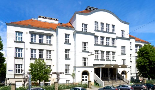 Wien 16 Schulzentrum Herbststraße a