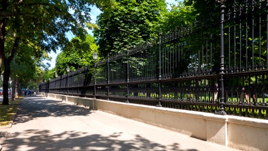 Wien 01 Burggarten Einfriedung a