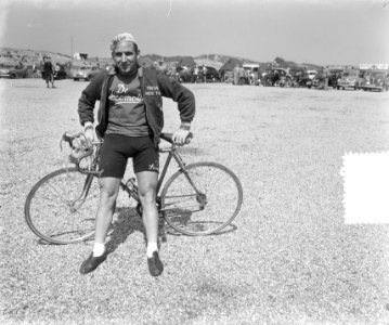Wielrenners opdracht. Wim van Est, Bestanddeelnr 905-7051