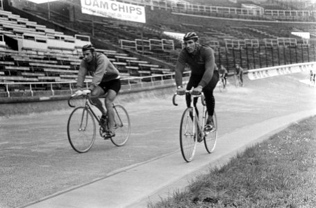 Wielrennen wereldkampioenschappen op de baan in Olympisch tadion Amsterdam. De R, Bestanddeelnr 920-6204