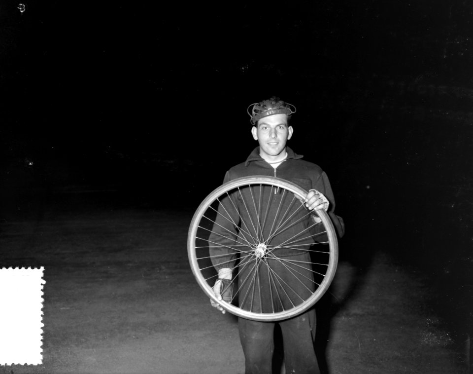 Wielrenner Jules Maenen debutant Tour de France 1954, Bestanddeelnr 906-5487