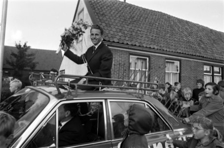 Wielrenner Joop Zoetemelk gehuldigd in woonplaats Rijpwetering n.a.v. tweede pla, Bestanddeelnr 923-6834