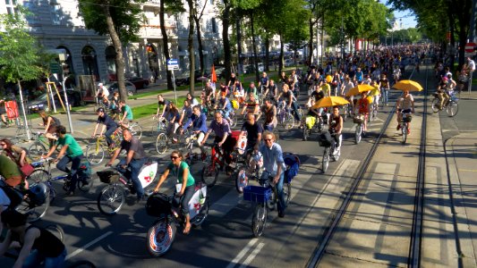 Wien 01 Ringstraße 2013-06-13 a