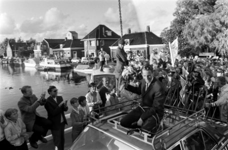 Wielrenner Joop Zoetemelk gehuldigd in woonplaats Rijpwetering n.a.v. tweede pla, Bestanddeelnr 923-6829