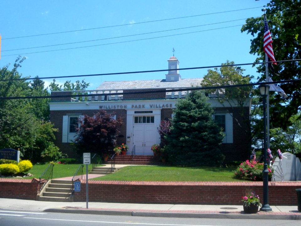 Williston Pk Village Hall jeh