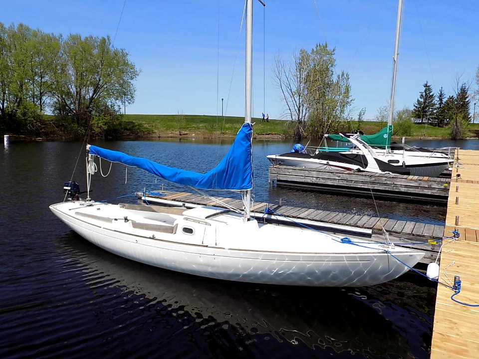 William Roué Bluenose one design sailboat Kolibri 2555
