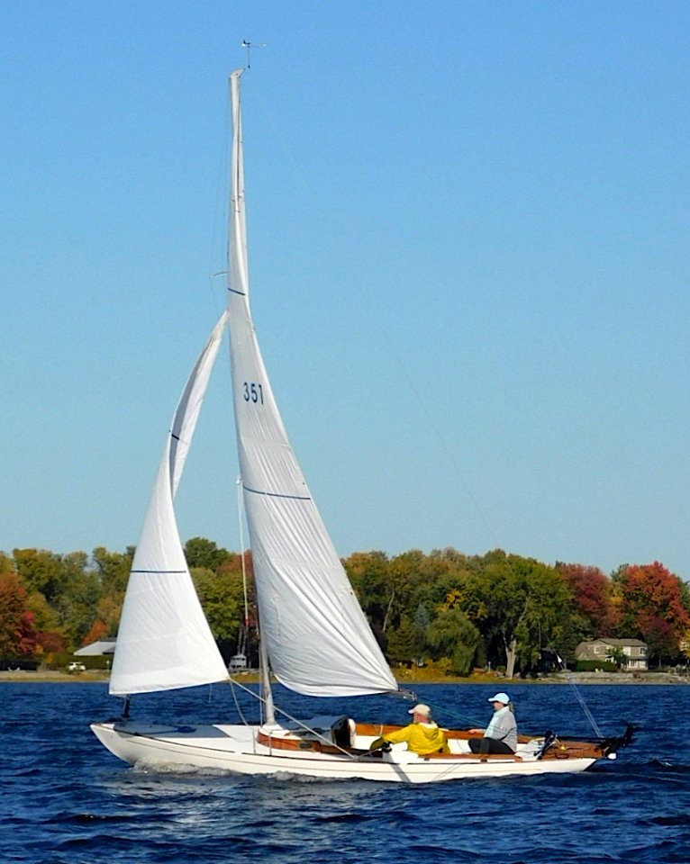 William Roué Bluenose one design sailboat 4044