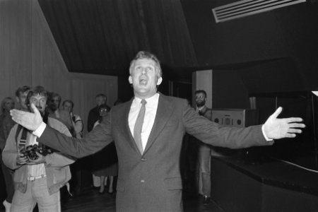 Wim de Bie presenteert solo LP Wim de Bie zingt, Bestanddeelnr 933-0020