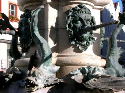 Willibaldsbrunnen Eichstätt -Details W2