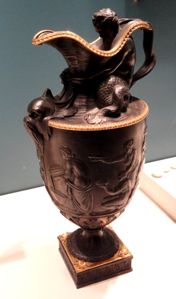 Wine and Water Ewer, 1780-1785, Wedgwood Pottery, Burslem, modeled by John Flaxman Sr., black basalt and gilt metal mounts - Art Institute of Chicago - DSC09816