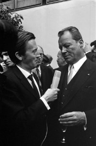 Willy Brandt (SPD) gekozen tot bondskanselier van West- Duitsland te Bonn, Bestanddeelnr 922-8909