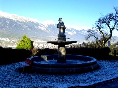 Wilten-Brunnen-Mentlbergstr23