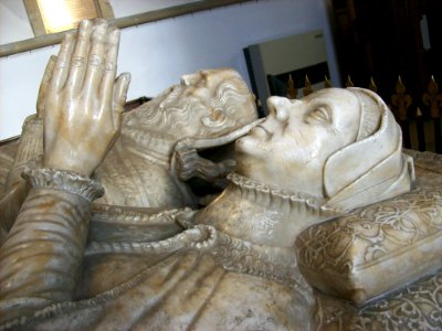 Williams tomb, St Mary, Thame