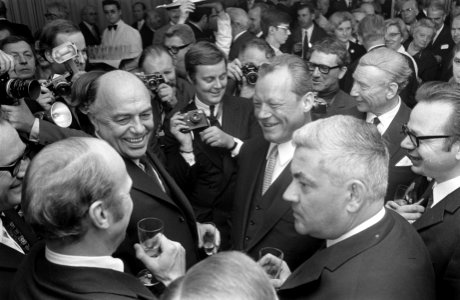 Willy Brandt (SPD) gekozen tot bondskanselier van West- Duitsland te Bonn., Bestanddeelnr 922-8908