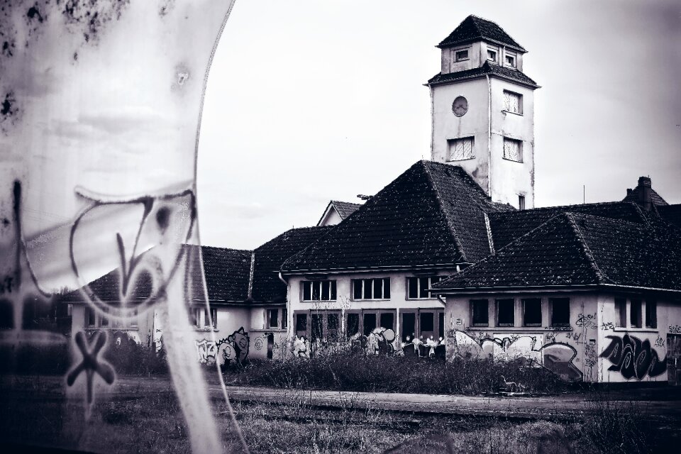 Old building black and white