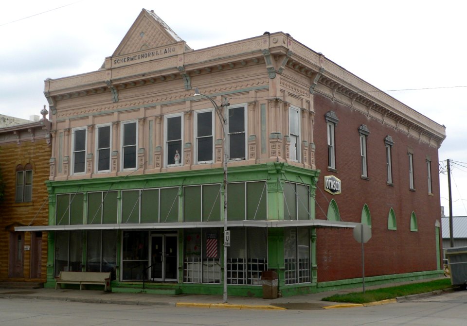 Wilson, Kansas 25th St x Ave E SW corner 1