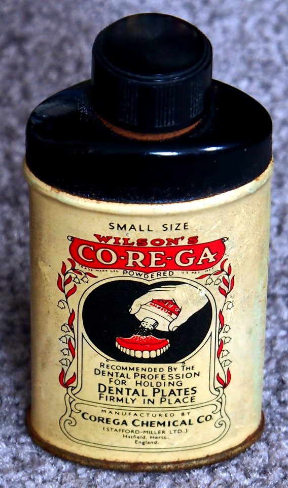 Wilsons CO-RE-GA, Corega chemical co, flesje, foto1
