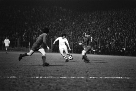 Willy van der Kuijlen (m) in actie, Bestanddeelnr 924-4535