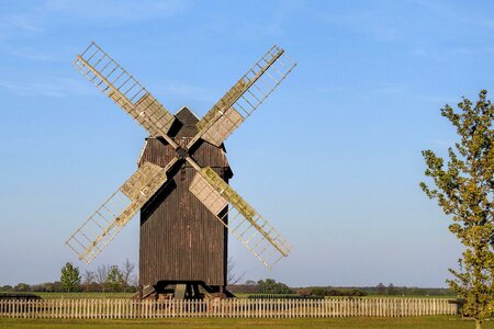 Sky farm mill